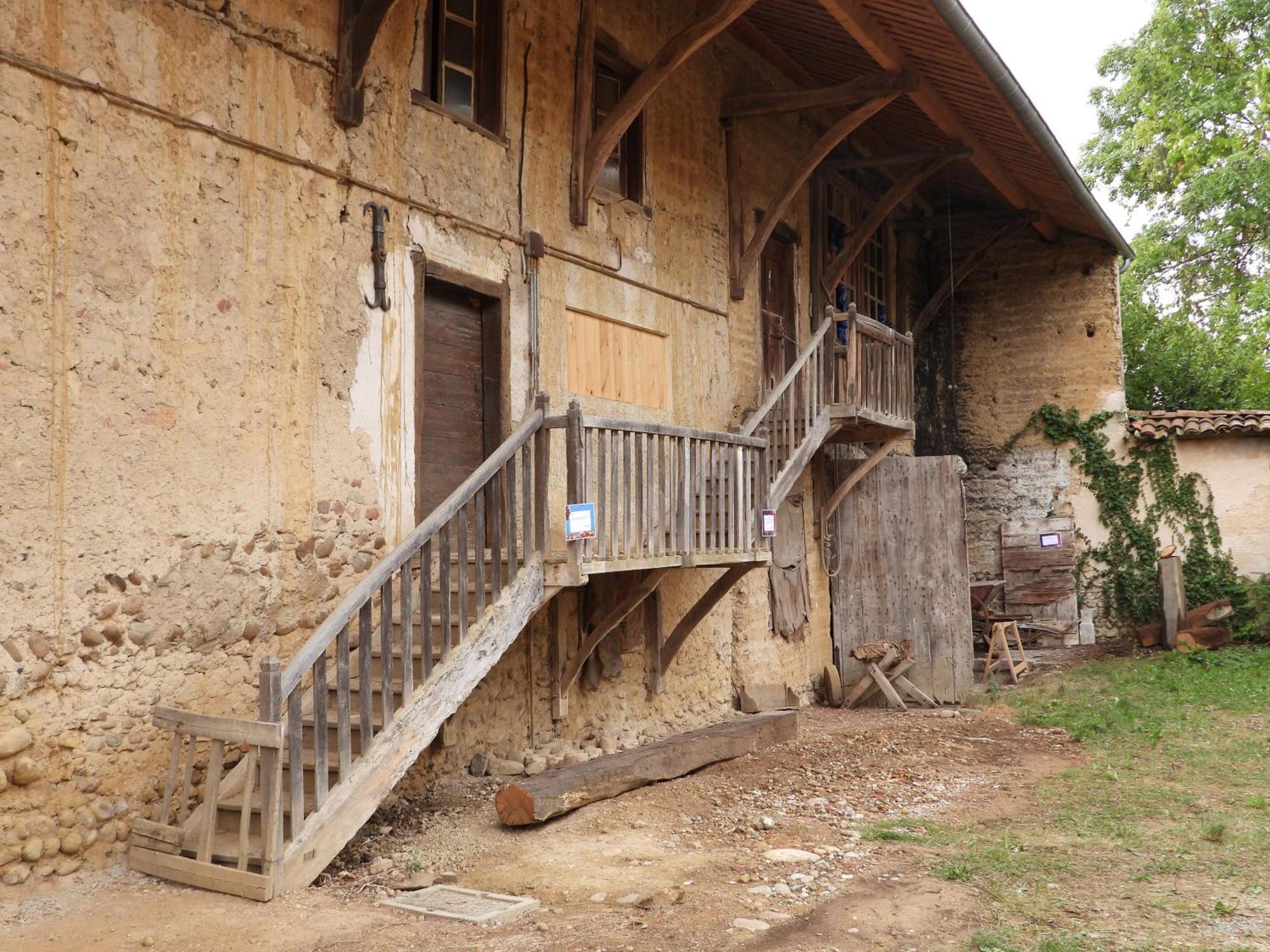 La Ferme De Berlioz Aparthotel La Cote-Saint-Andre Luaran gambar